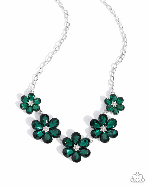 Paparazzi Necklace - Whimsical Way - Green