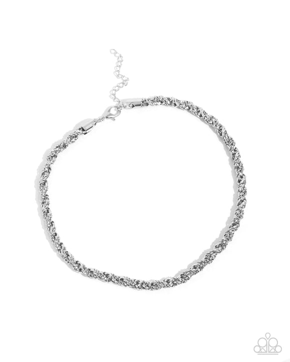 Paparazzi Necklace - Edgy Etching - Silver