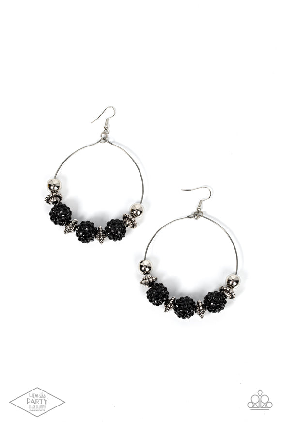 Paparazzi Earrings - I Can Take a Compliment - Black