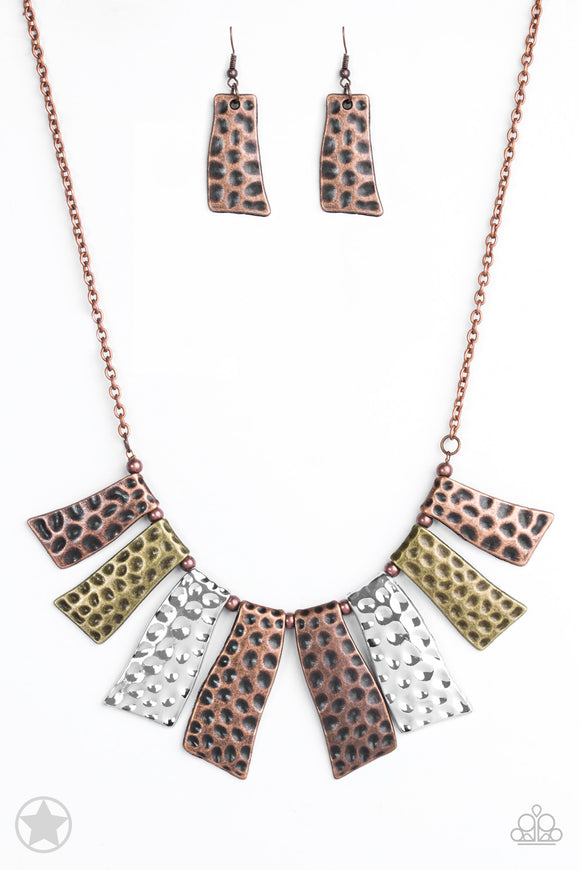 Paparazzi Blockbuster Necklace - A Fan of the Tribe