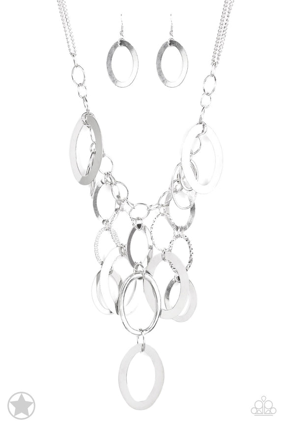 Paparazzi Blockbuster Necklace - A Silver Spell