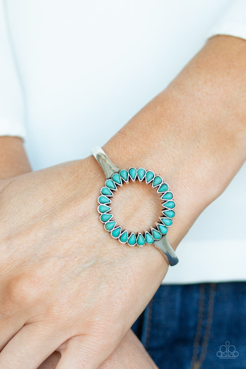 Paparazzi Bracelet - Divinely Desert - Blue