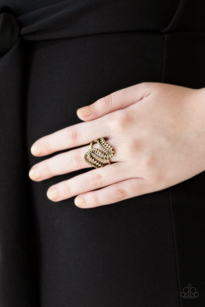 Paparazzi Ring - Make Waves - Brass