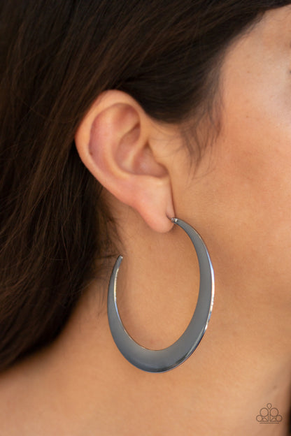 Paparazzi Earrings - Moon Beam - Black