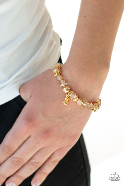 Paparazzi Bracelet - Right On The Romance - Gold