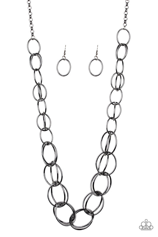 Paparazzi Necklace - Elegantly Ensnared - Black