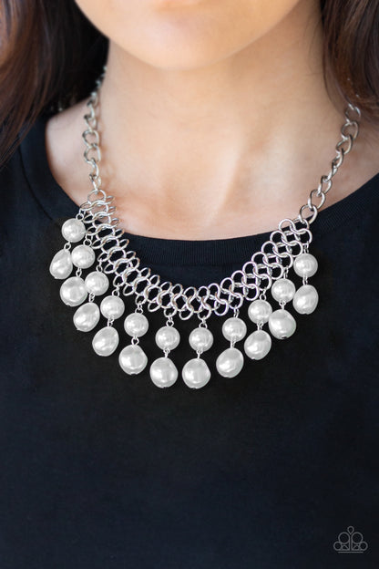 Paparazzi Necklace - 5th Avenue Fleek - White