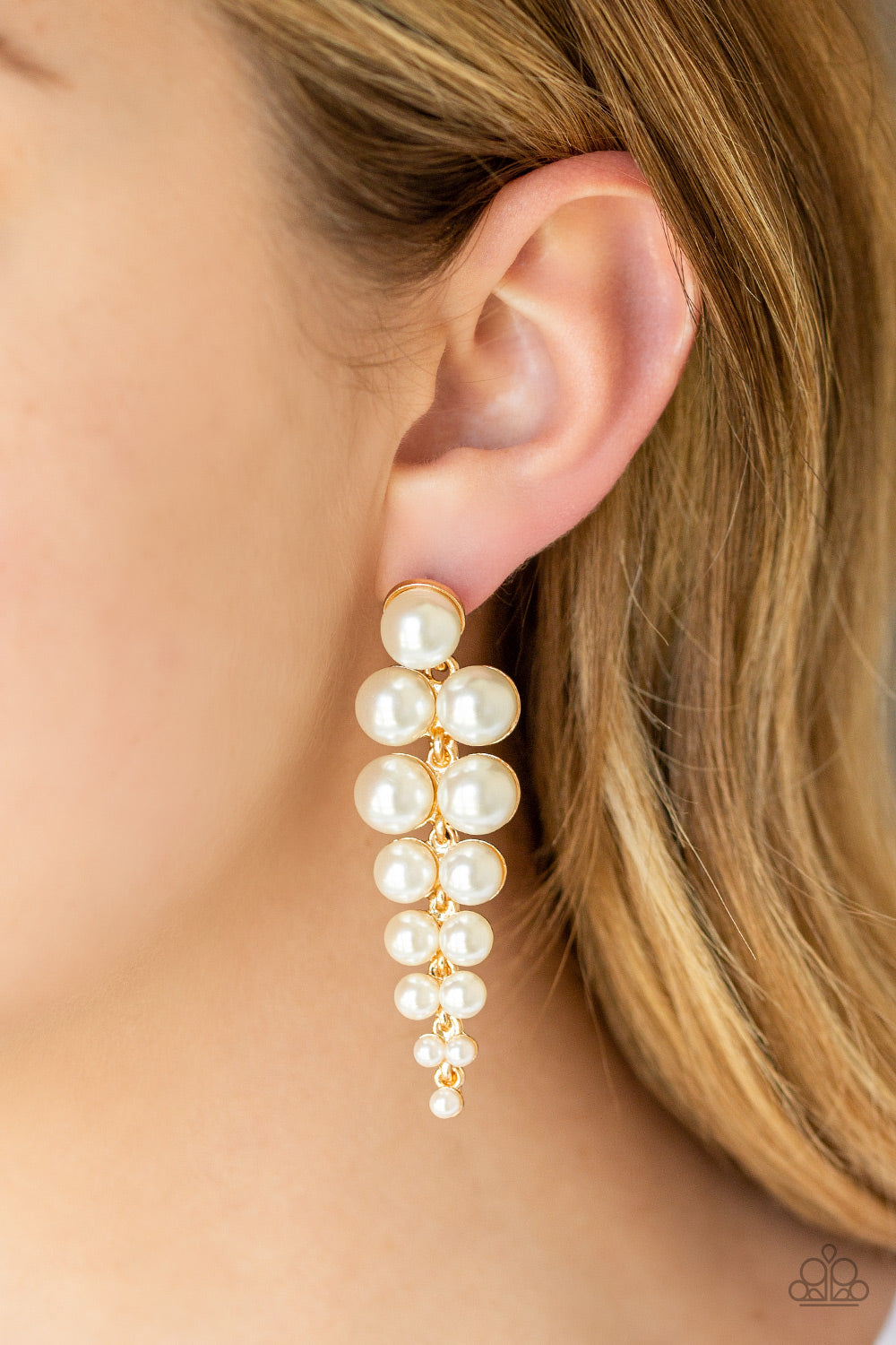 Paparazzi Earrings - Totally Tribeca - Gold