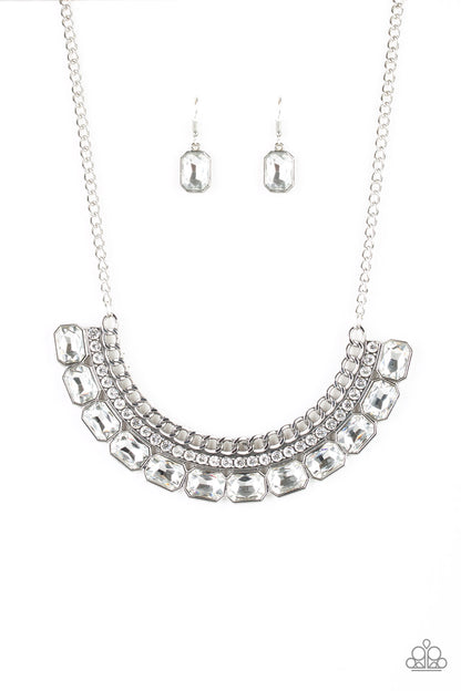 Paparazzi Necklace - Killer Knockout - White