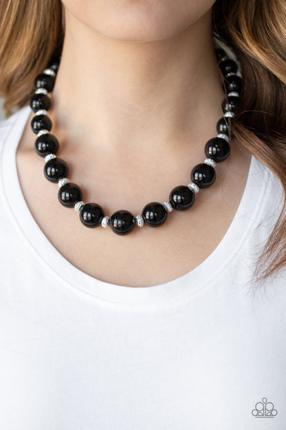 Paparazzi Necklace - Uptown Heiress - Black