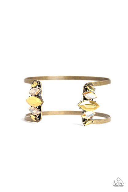 Paparazzi Bracelet - Glam Power - Brass