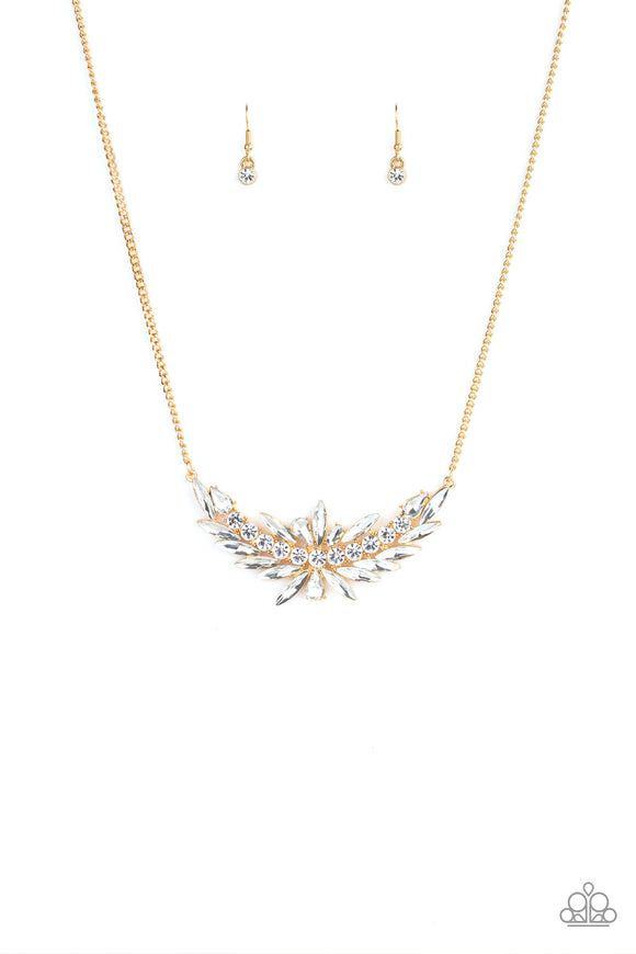 Paparazzi Necklace -   HEIRS and Graces - Gold
