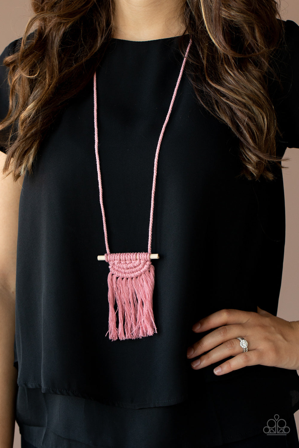 Paparazzi Necklace - Between You and MACRAME - Pink