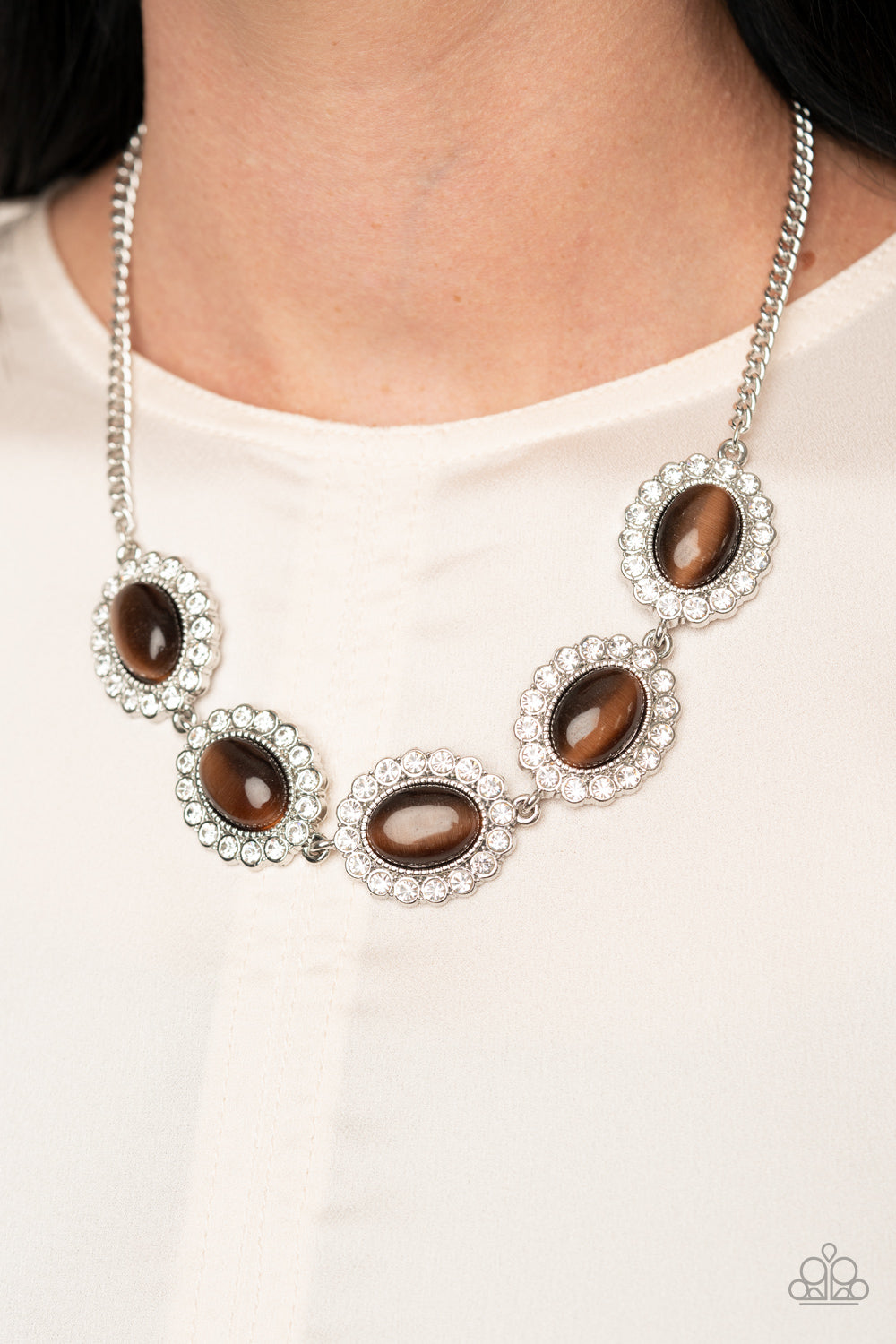 Paparazzi Necklace - A DIVA-ttitude Adjustment - Brown