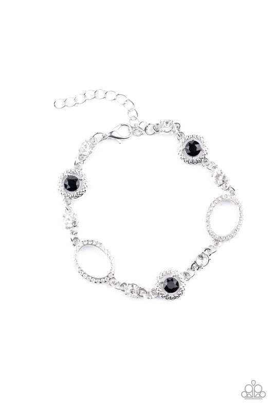 Paparazzi Bracelet - Wedding Day Demure - Black