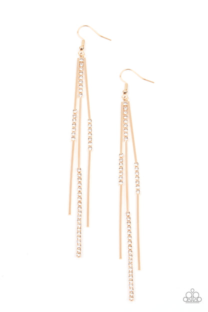 Paparazzi Earrings - Dainty Dynamism - Gold