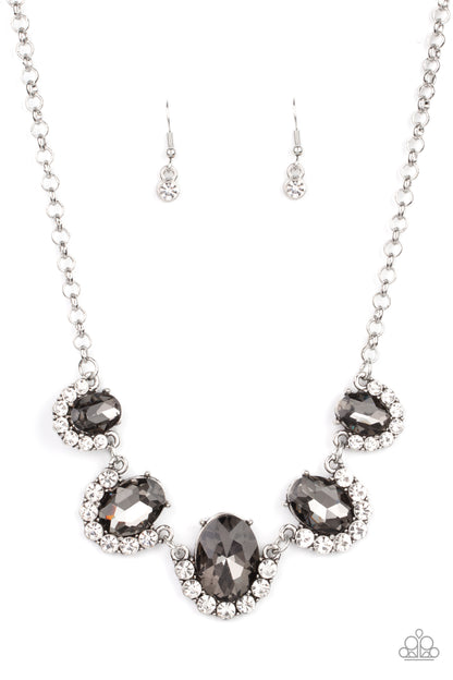 Paparazzi Necklace - The Queen Demands It - Silver