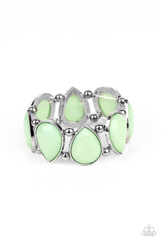 Paparazzi Bracelet - Flamboyant Tease - Green