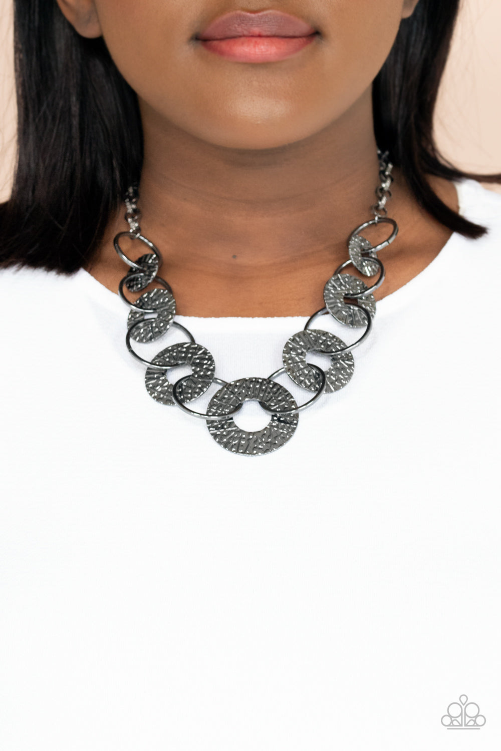 Paparazzi Necklace - Industrial Envy - Black