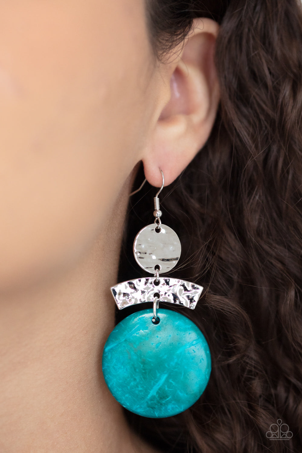 Paparazzi Earrings - Diva Of My Domain - Blue