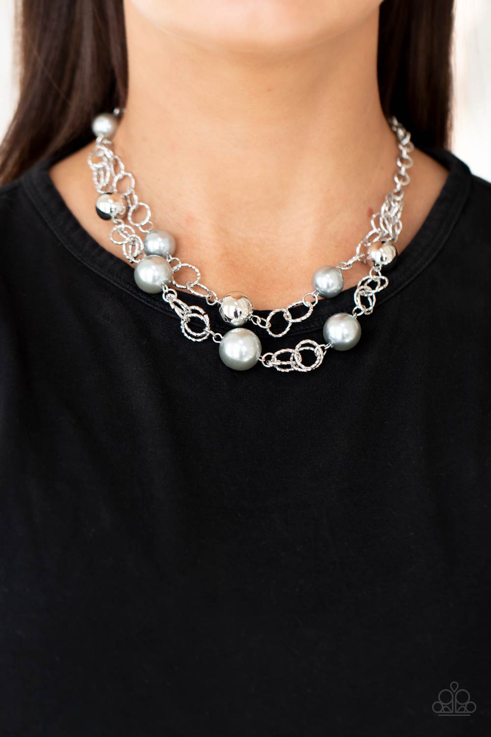 Paparazzi Necklace - New Age Knockout - Silver