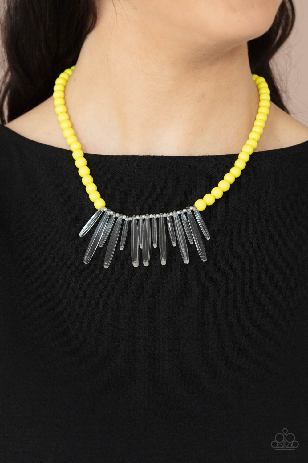 Paparazzi Necklace - Icy Intimidation - Yellow