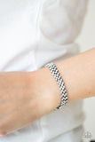 Paparazzi Bracelet - Chicly Candescent - Gunmetal