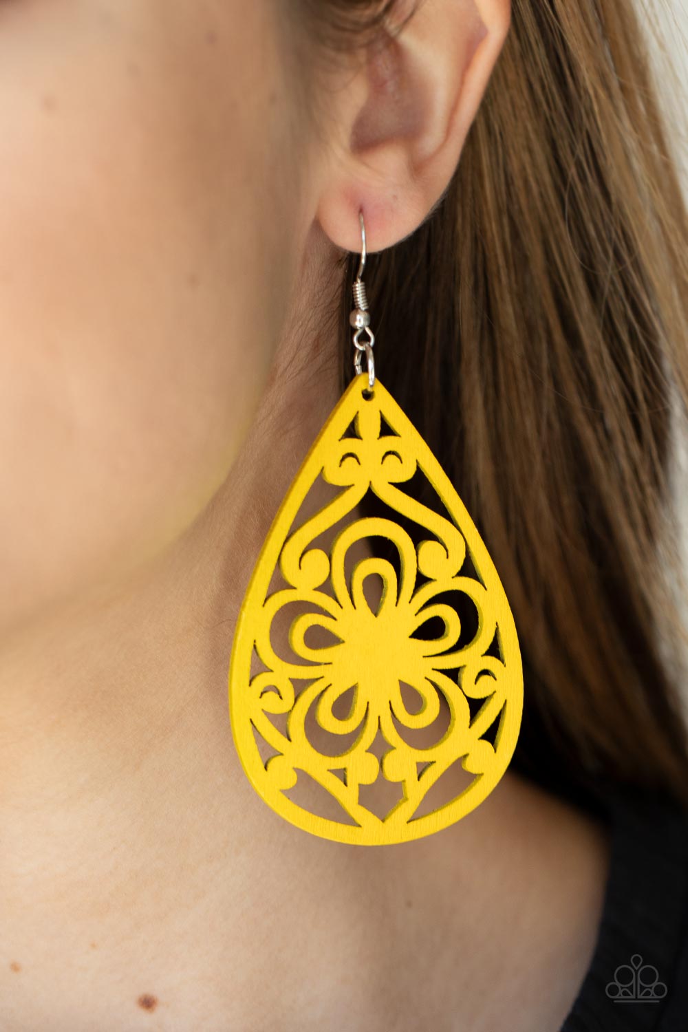 Paparazzi Earrings - Marine Eden - Yellow