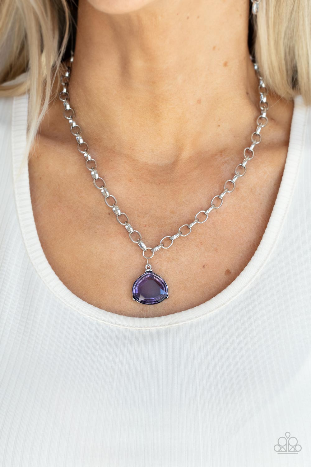 Paparazzi Necklace - Gallery Gem - Purple