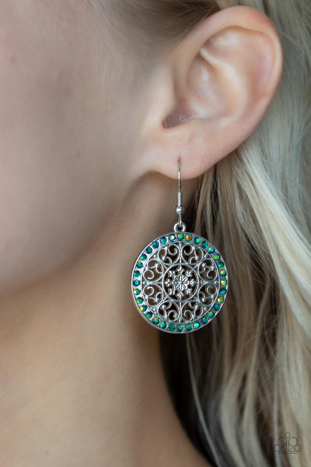 Paparazzi Earrings - Bollywood Ballroom - Green