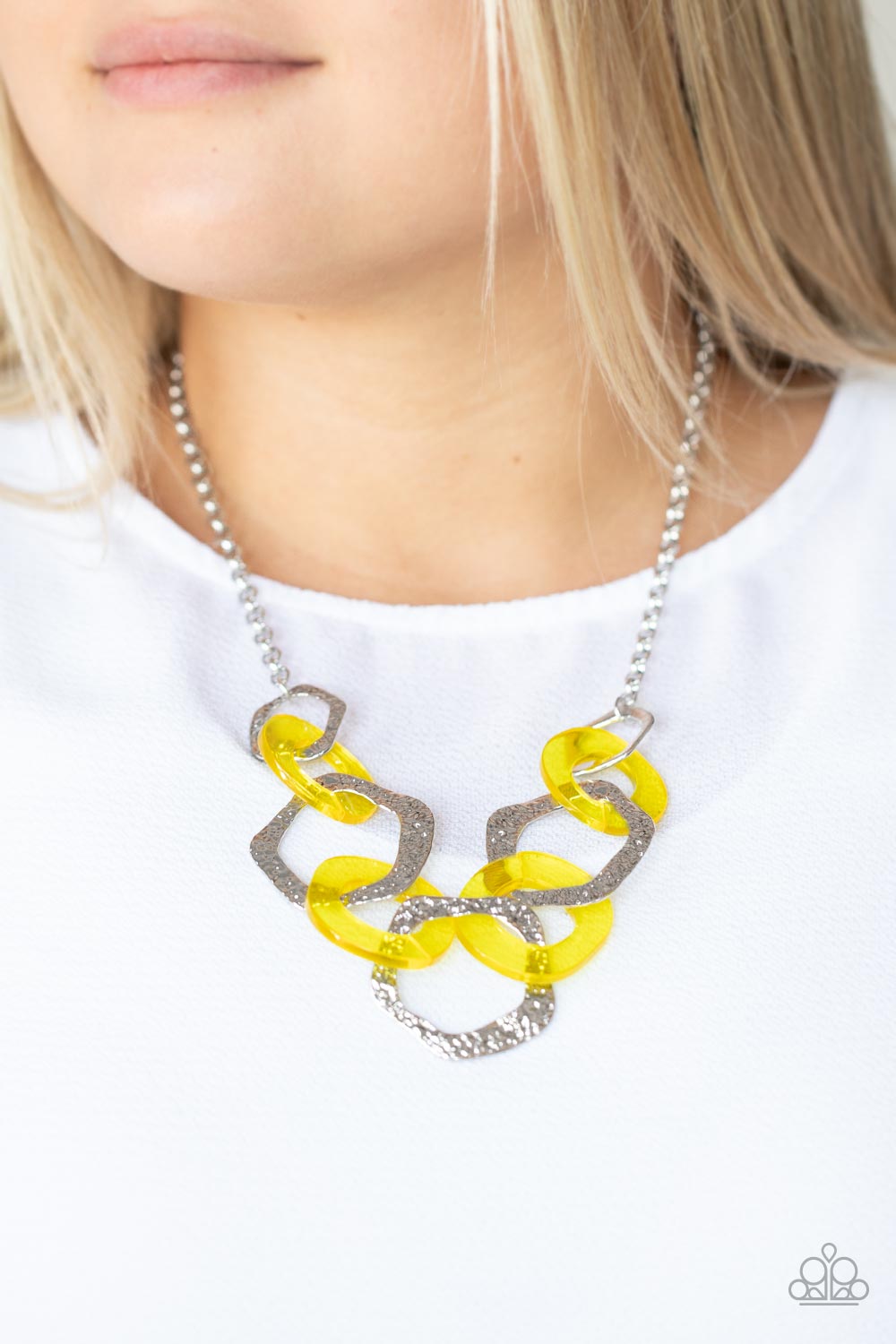 Paparazzi Necklace - Urban Circus - Yellow