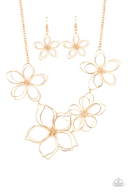 Paparazzi Necklace - Flower Garden Fashionista - Gold