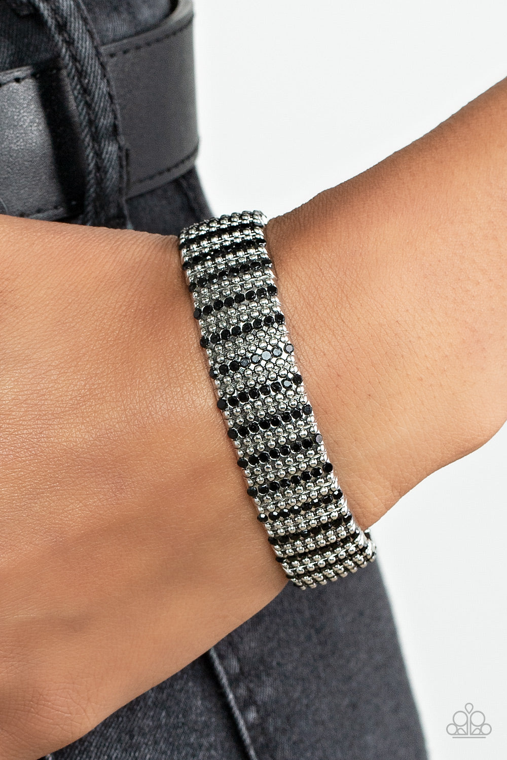 Paparazzi Bracelet - The GRIT Factor - Black