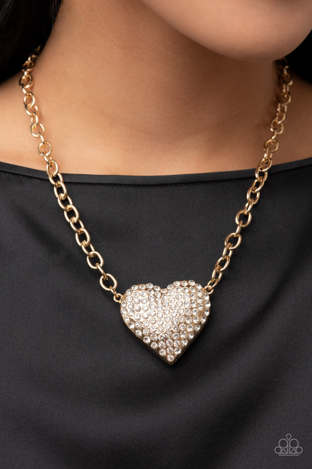 Paparazzi Necklace - Heartbreakingly Blingy - Gold