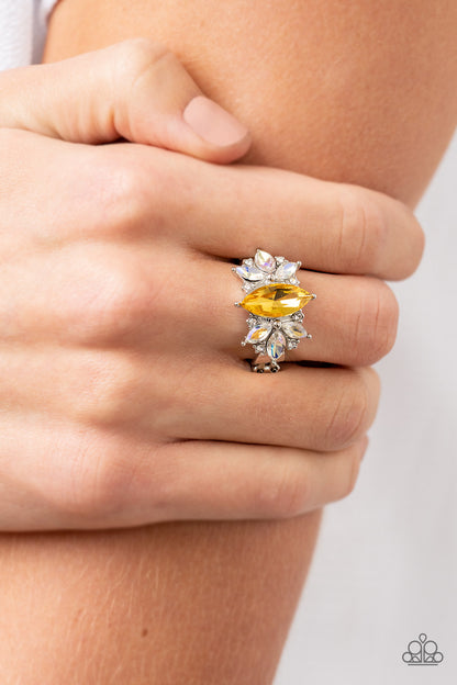 Paparazzi Ring - Luxury Luster - Yellow