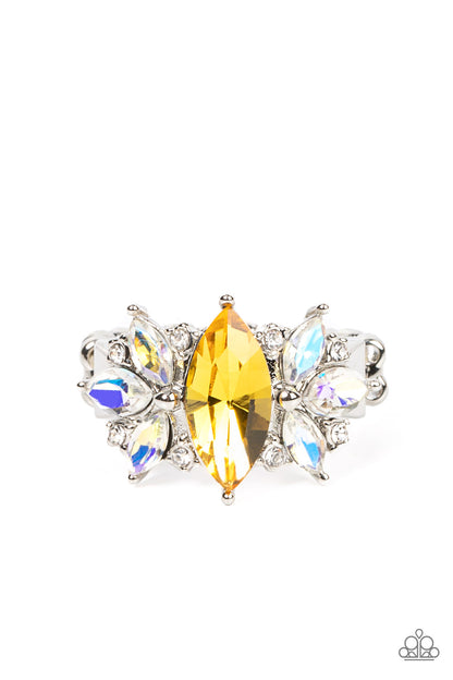 Paparazzi Ring - Luxury Luster - Yellow