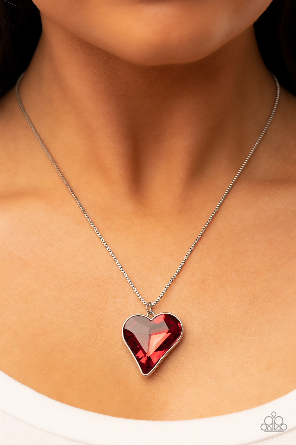 Paparazzi Necklace - Lockdown My Heart - Red