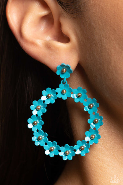 Paparazzi Earrings - Daisy Meadows - Blue