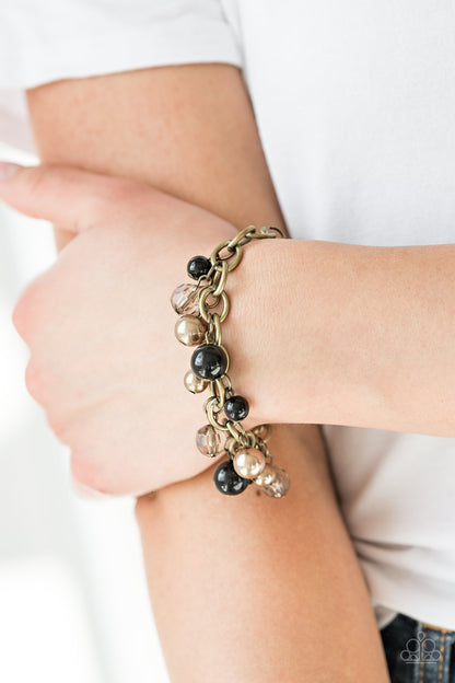 Paparazzi Bracelet - Grit and Glamour - Black