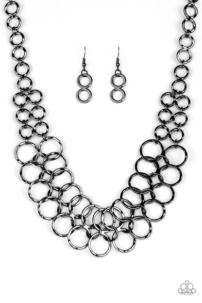 Paparazzi Necklace - Metro Maven - Black