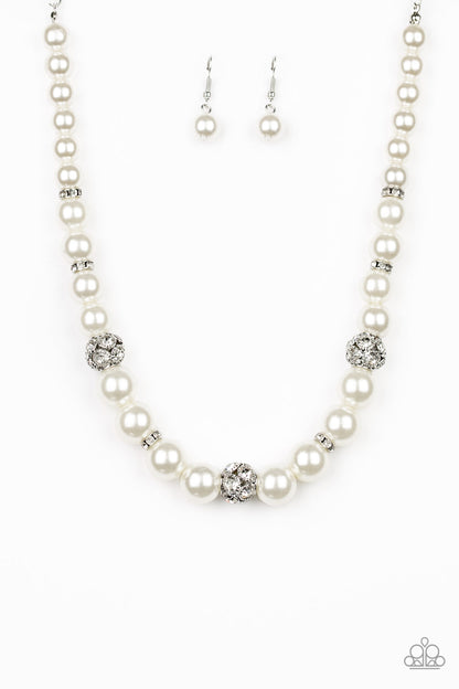 Paparazzi Necklace - Rich Girl Refinement - White