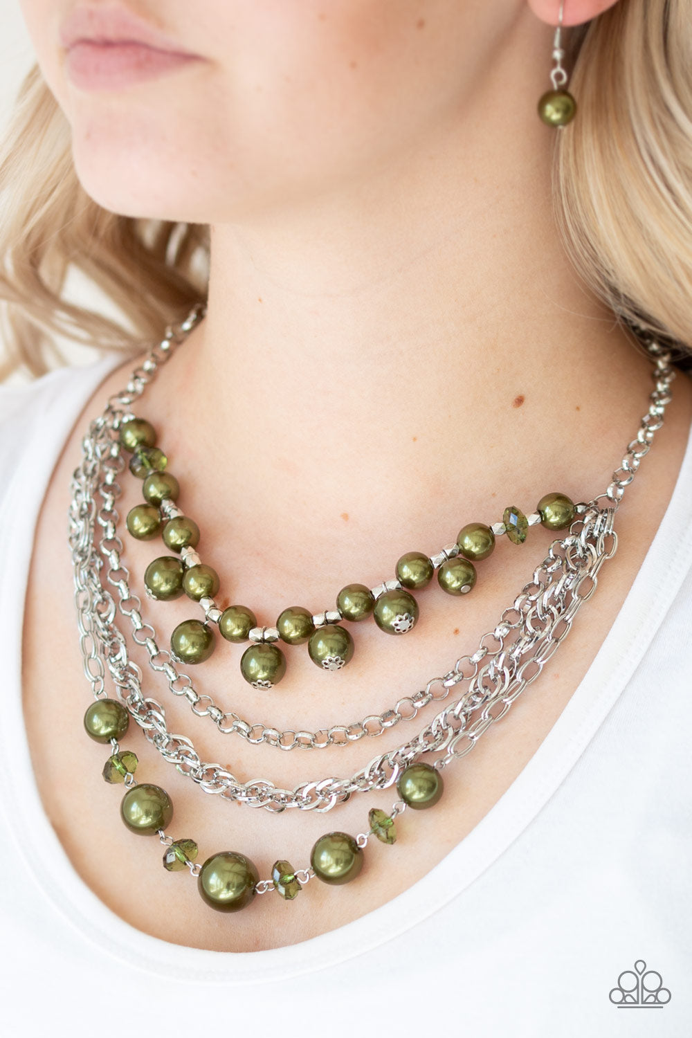 Paparazzi Necklace - Rockin Rockette - Green