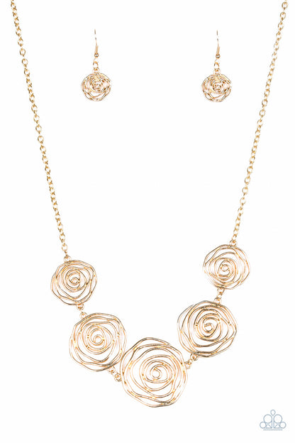 Paparazzi Necklace - Rosy Rosette - Gold