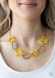 Paparazzi Necklace - Retro Retrograde - Yellow