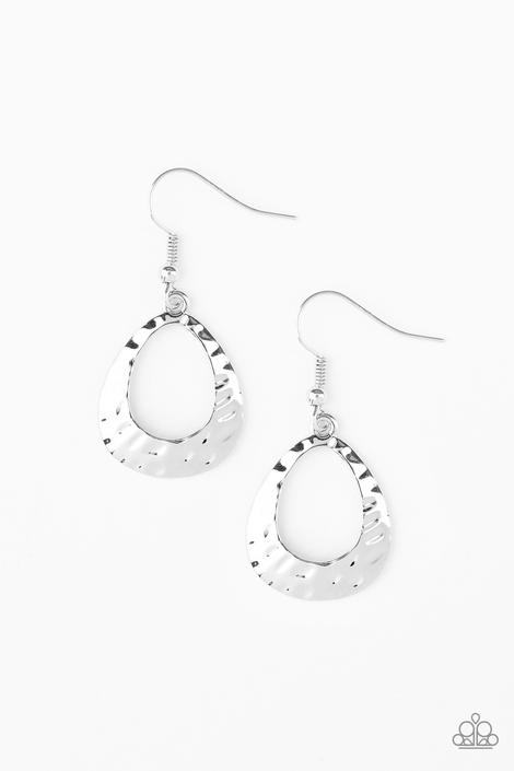 Paparazzi Earrings - Radiantly Rugged - Silver