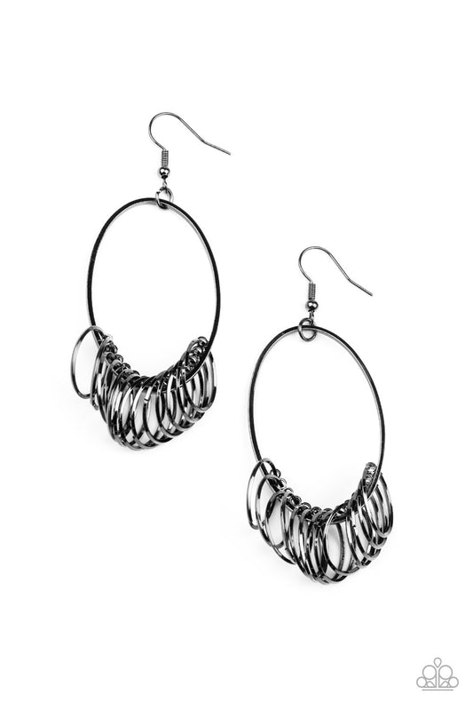 Paparazzi Earrings - Halo Effect - Black