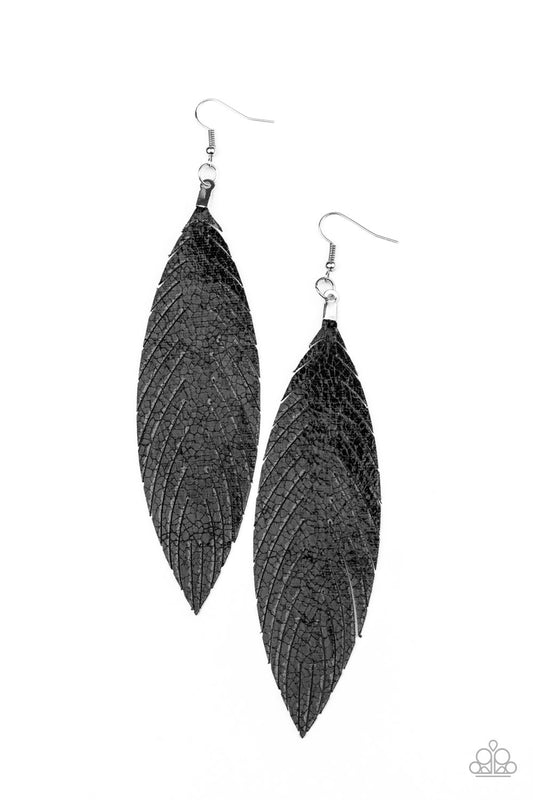 Paparazzi Earrings - Feather Fantasy - Black