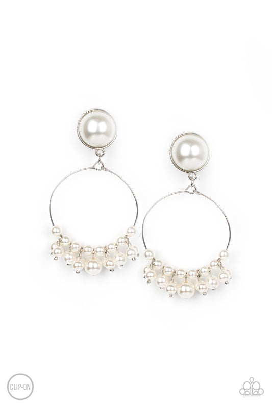 Paparazzi Earrings - Seize Your Moment - White